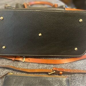Close to New Condition Dooney & Bourke Brenna Satchel Pebble Grain Leather Soft